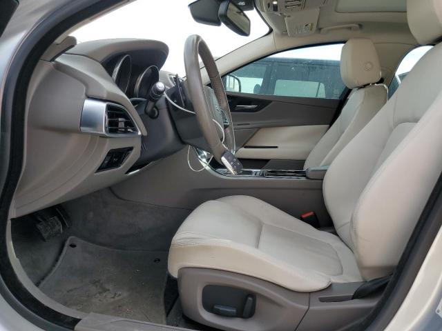 2017 JAGUAR XE PREMIUM SAJAD4BG8HA965755