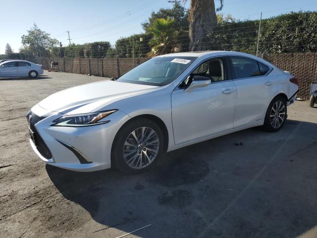 VIN 58ADA1C13MU005124 2021 Lexus ES, 300H no.1