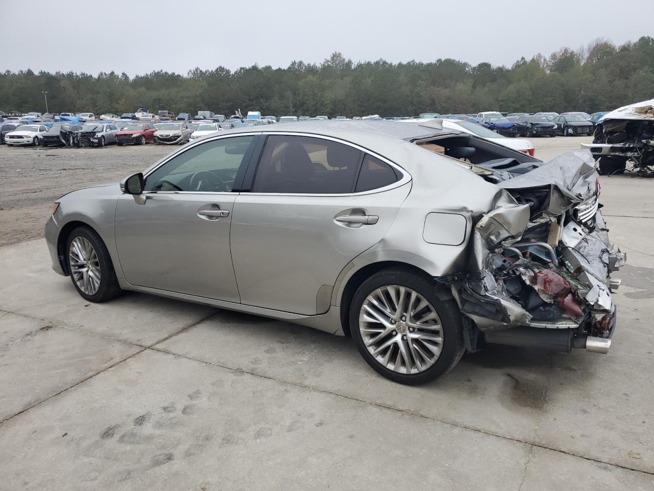 Lot #3006429128 2015 LEXUS ES 350