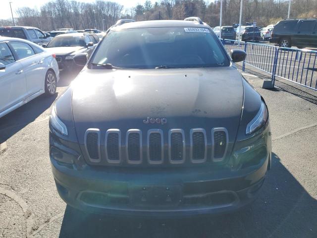 VIN 1C4PJMCB5HW562484 2017 Jeep Cherokee, Latitude no.5