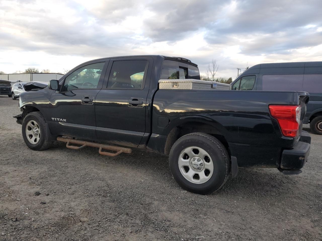 Lot #3020949749 2018 NISSAN TITAN S