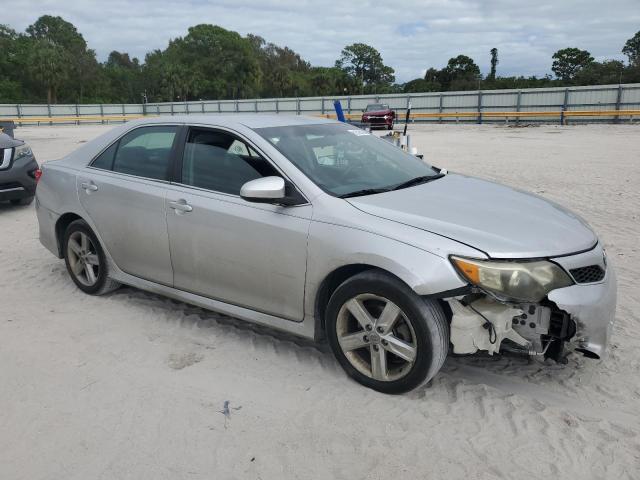 Vin: 4t1bf1fkxeu356702, lot: 81426454, toyota camry l 20144