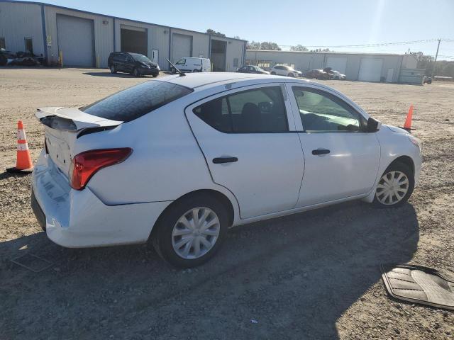 VIN 3N1CN7AP3JL806750 2018 NISSAN VERSA no.3