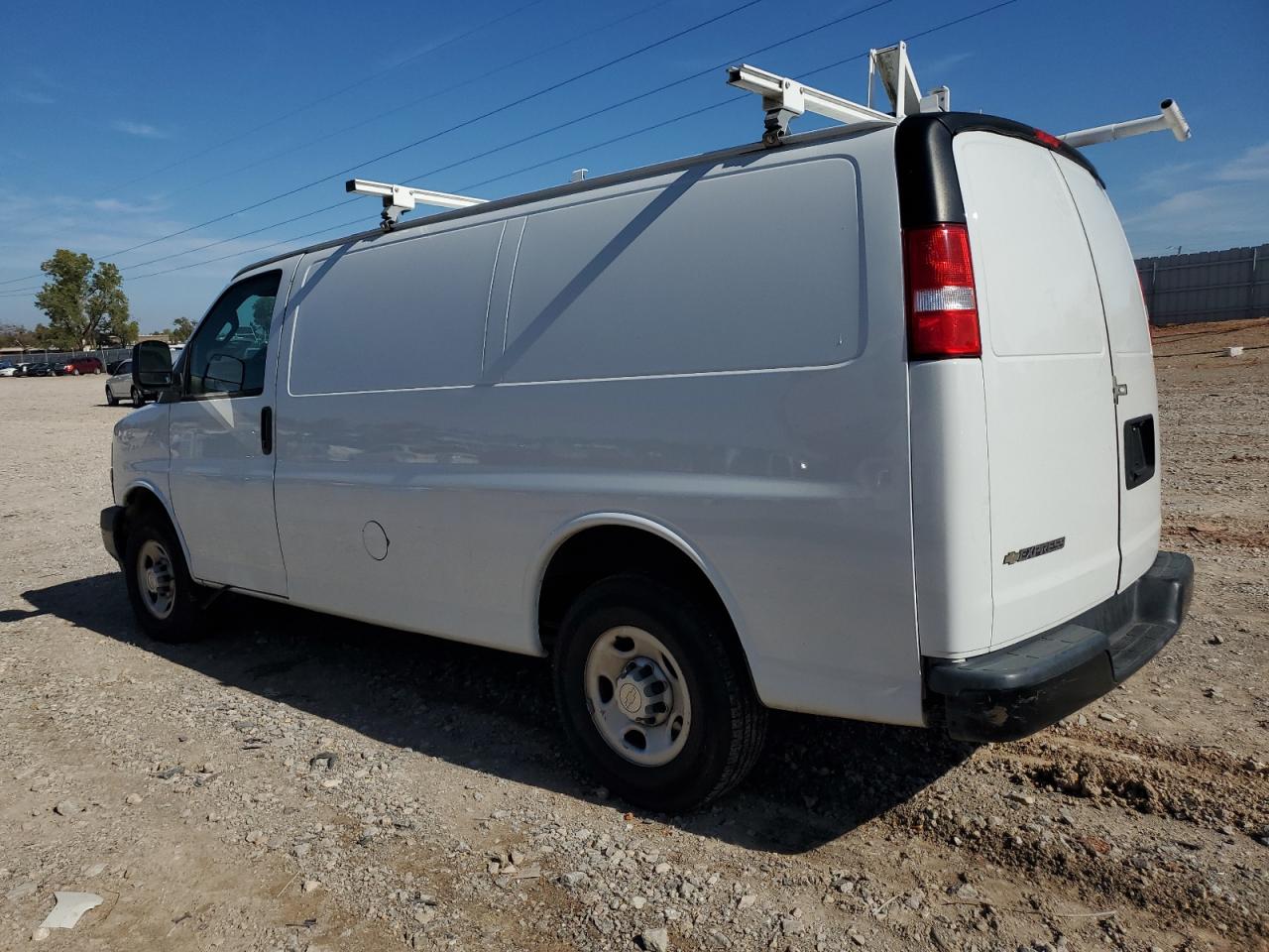 Lot #2954639412 2020 CHEVROLET EXPRESS G2