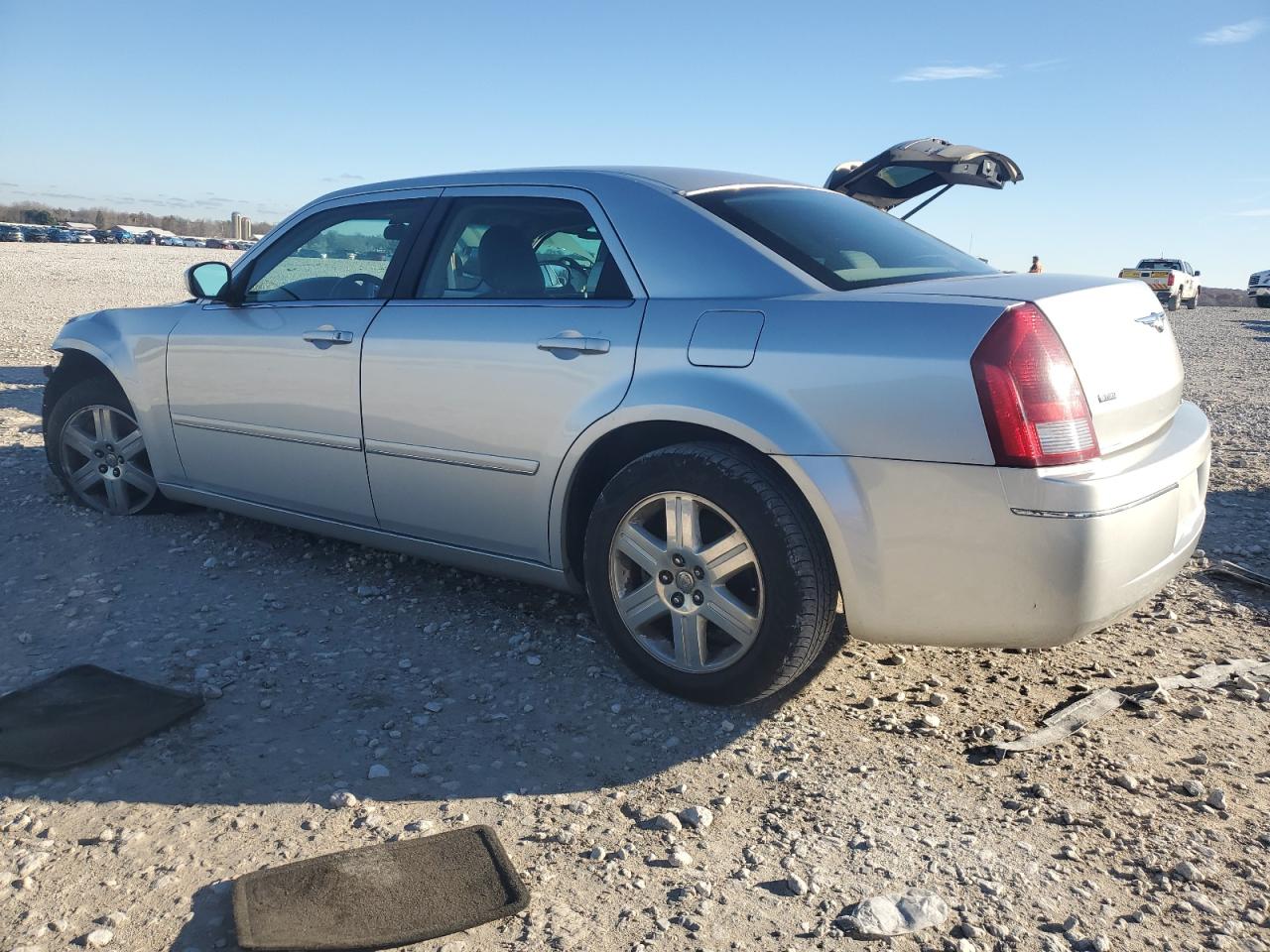 Lot #2996733789 2005 CHRYSLER 300 TOURIN