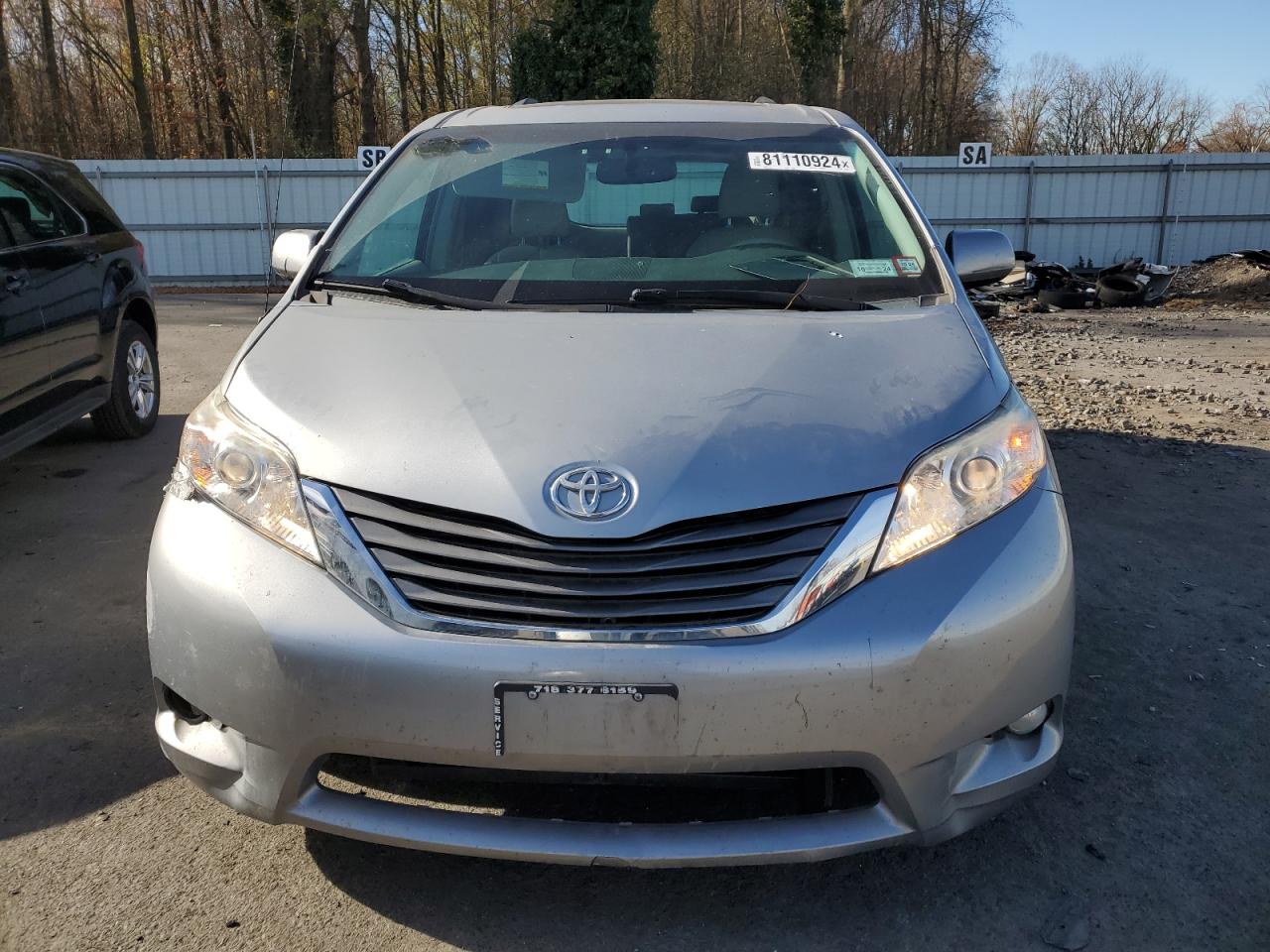 Lot #2991002226 2014 TOYOTA SIENNA XLE