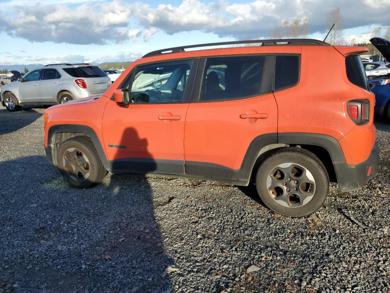 Lot #3021031275 2015 JEEP RENEGADE L