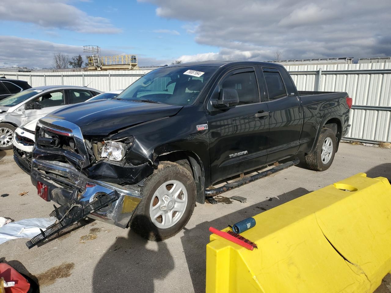 TOYOTA TUNDRA DOUBLE CAB SR5