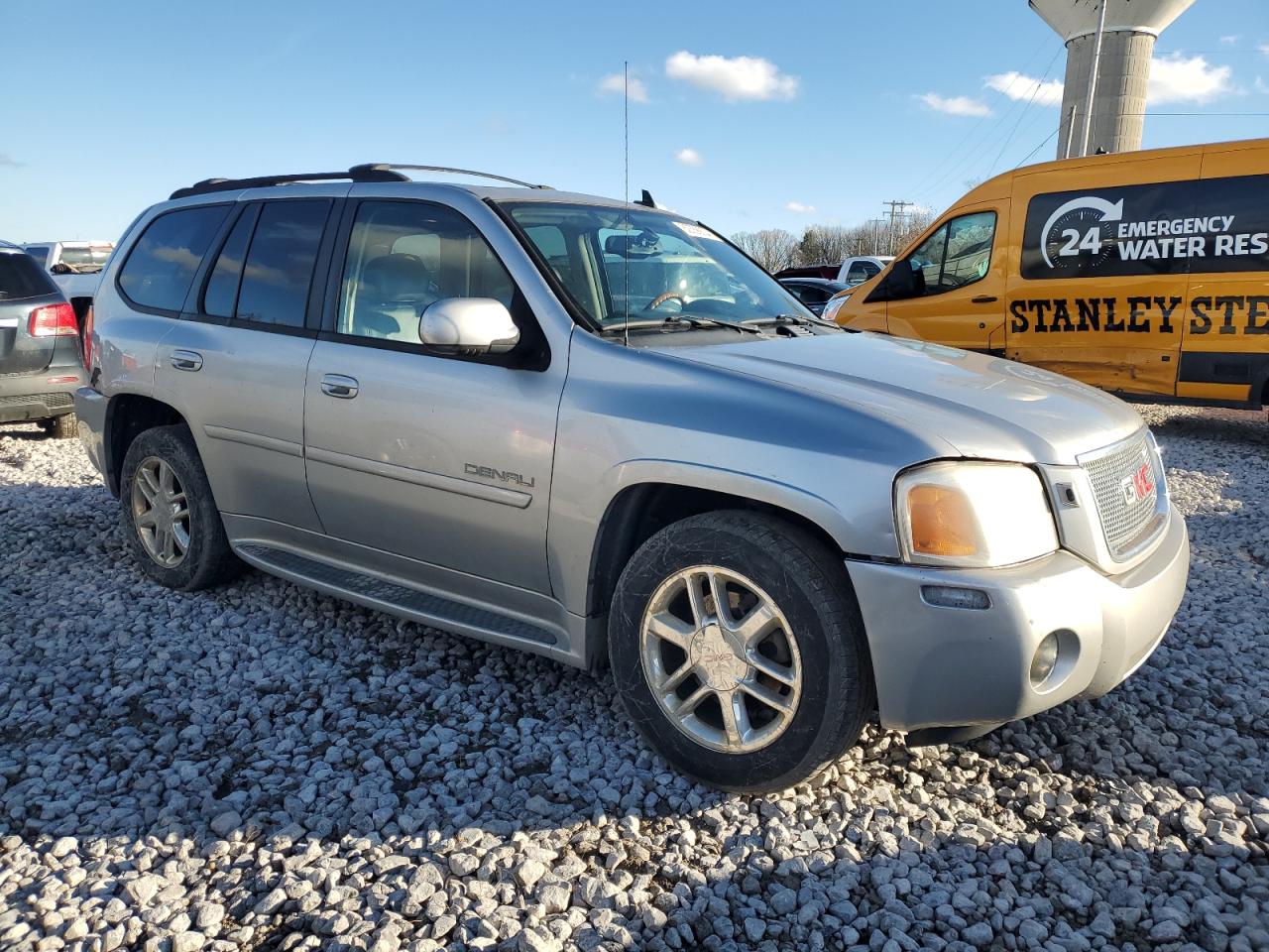 Lot #3037928985 2008 GMC ENVOY DENA