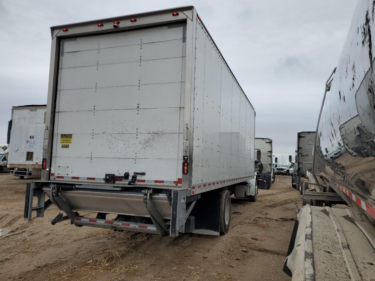 Lot #2981231818 2019 FREIGHTLINER M2 106 MED