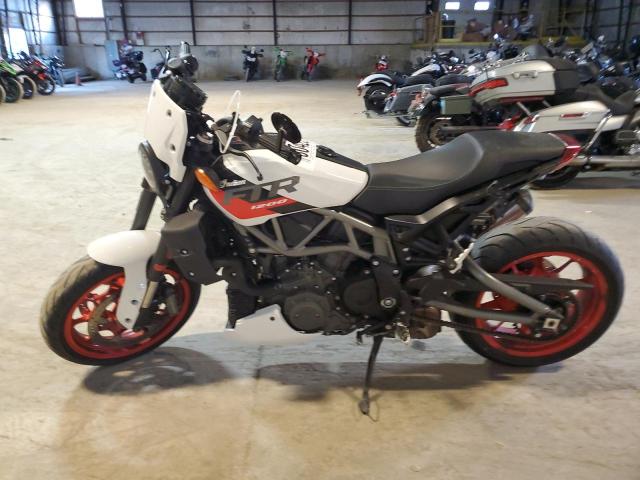 2023 INDIAN MOTORCYCLE CO. FTR SPORT - 56KRZM227P3010384