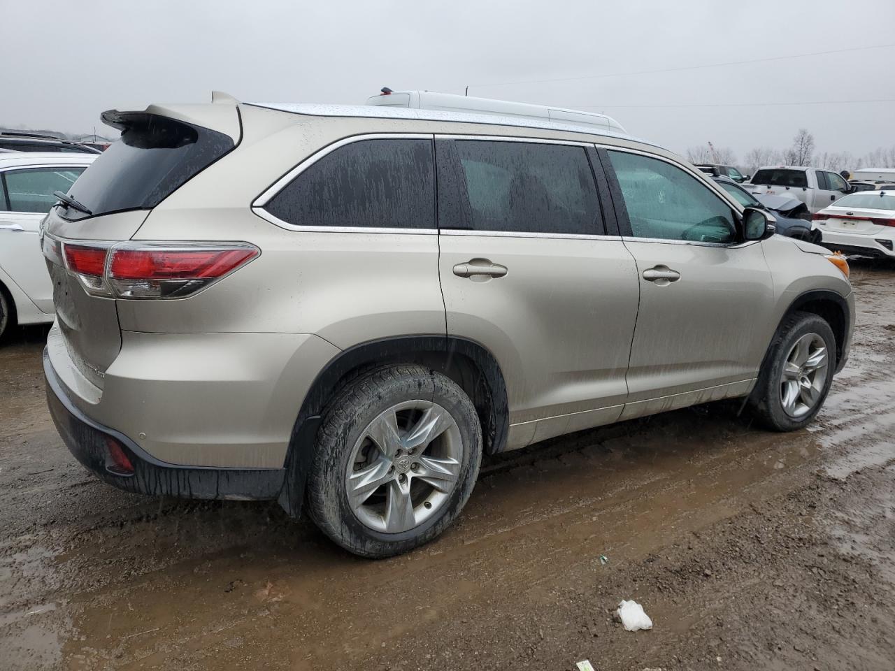 Lot #2993803153 2015 TOYOTA HIGHLANDER