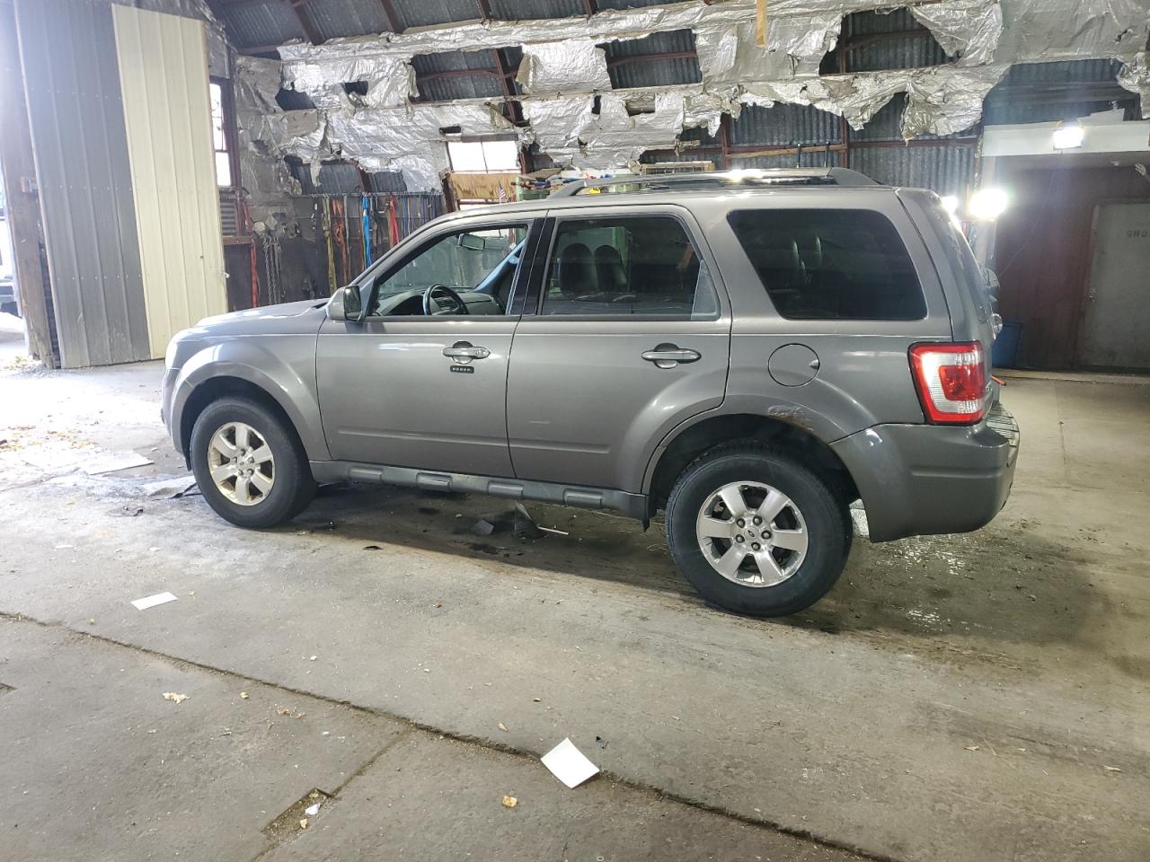 Lot #2952477391 2011 FORD ESCAPE LIM