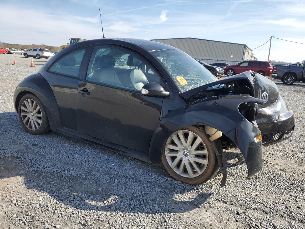 Lot #3029494364 2008 VOLKSWAGEN NEW BEETLE