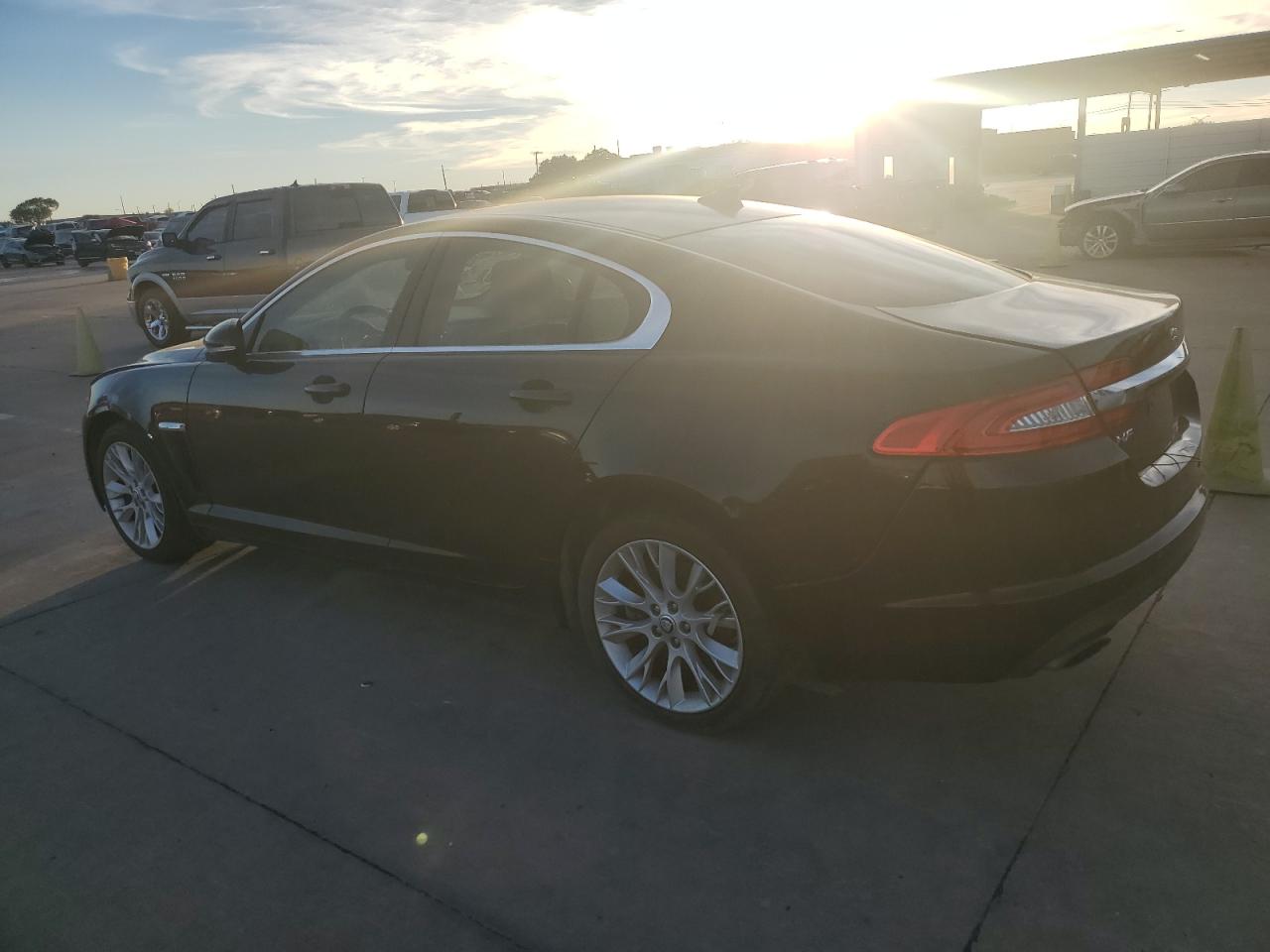 Lot #2974484433 2013 JAGUAR XF