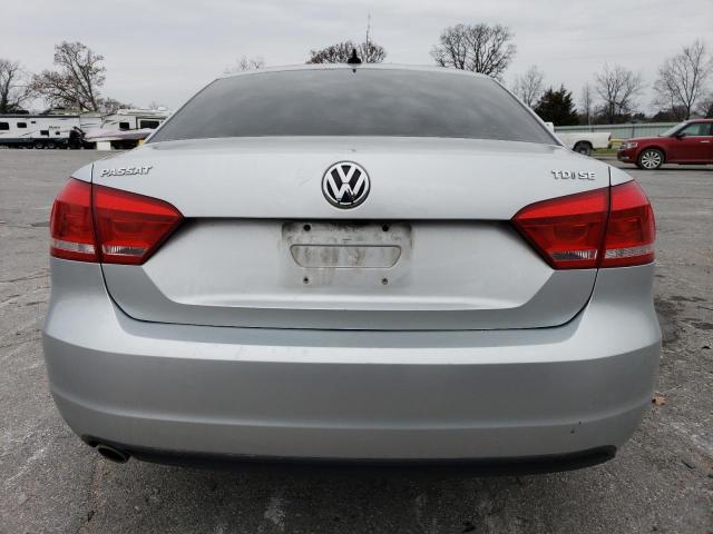 2015 VOLKSWAGEN PASSAT SE - 1VWBV7A38FC091308