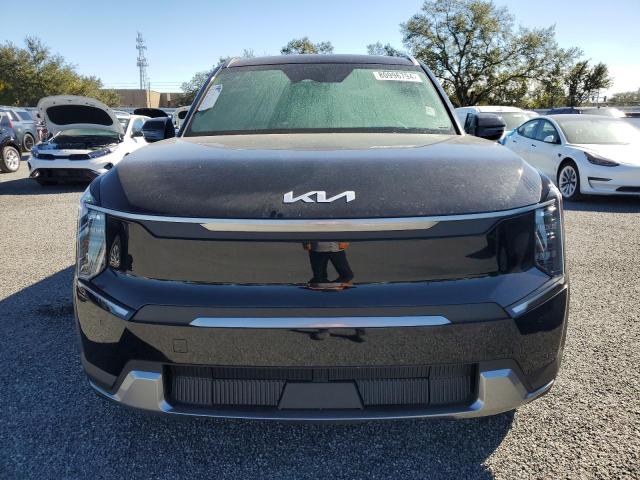 2024 KIA EV9 WIND KNDAFFS54R6022737