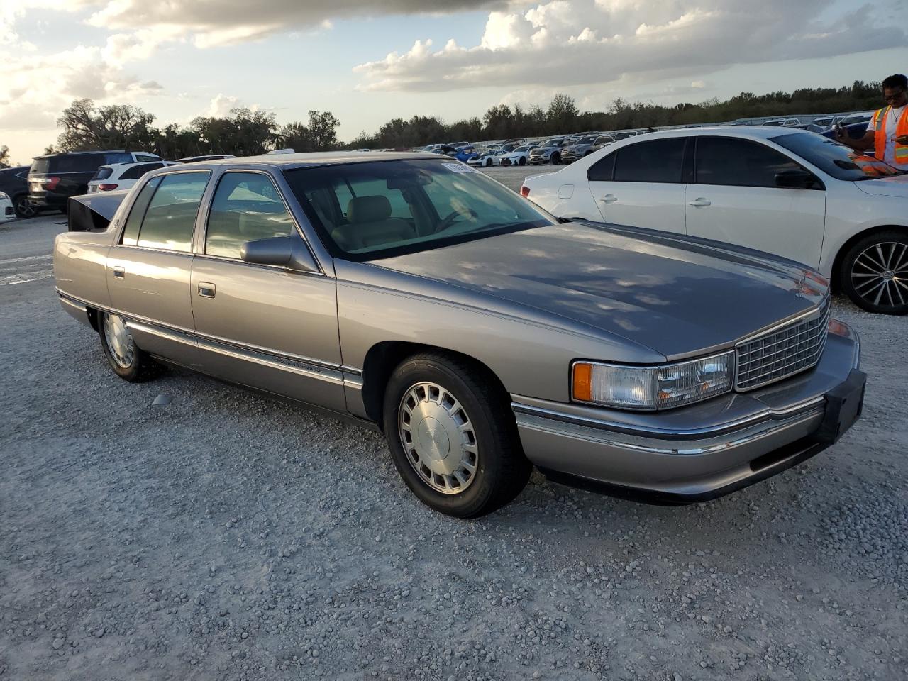 Lot #2947861293 1996 CADILLAC DEVILLE