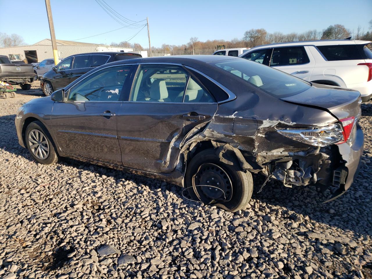 Lot #3029693134 2017 TOYOTA CAMRY LE