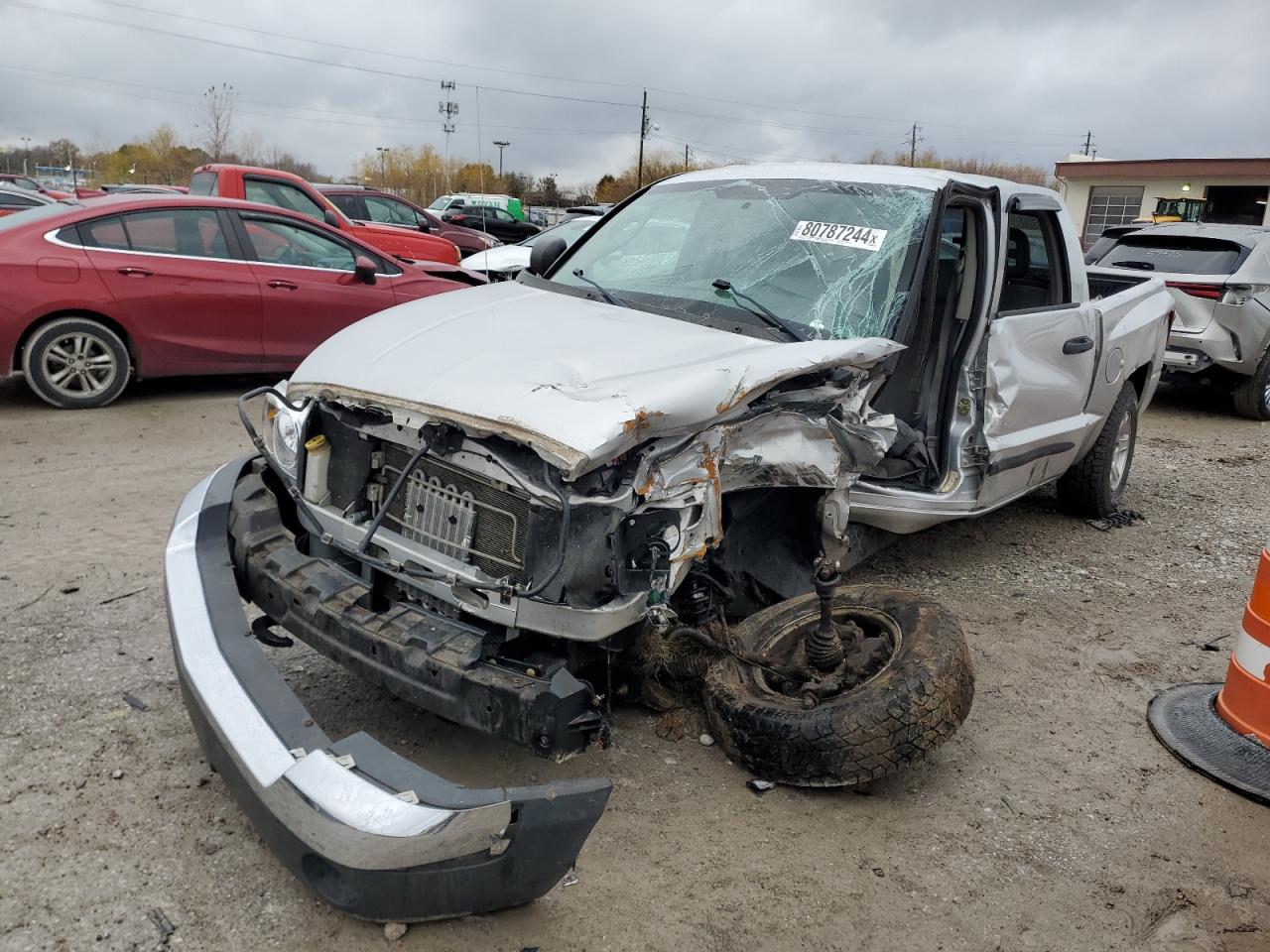 Lot #3036961728 2005 DODGE DAKOTA QUA