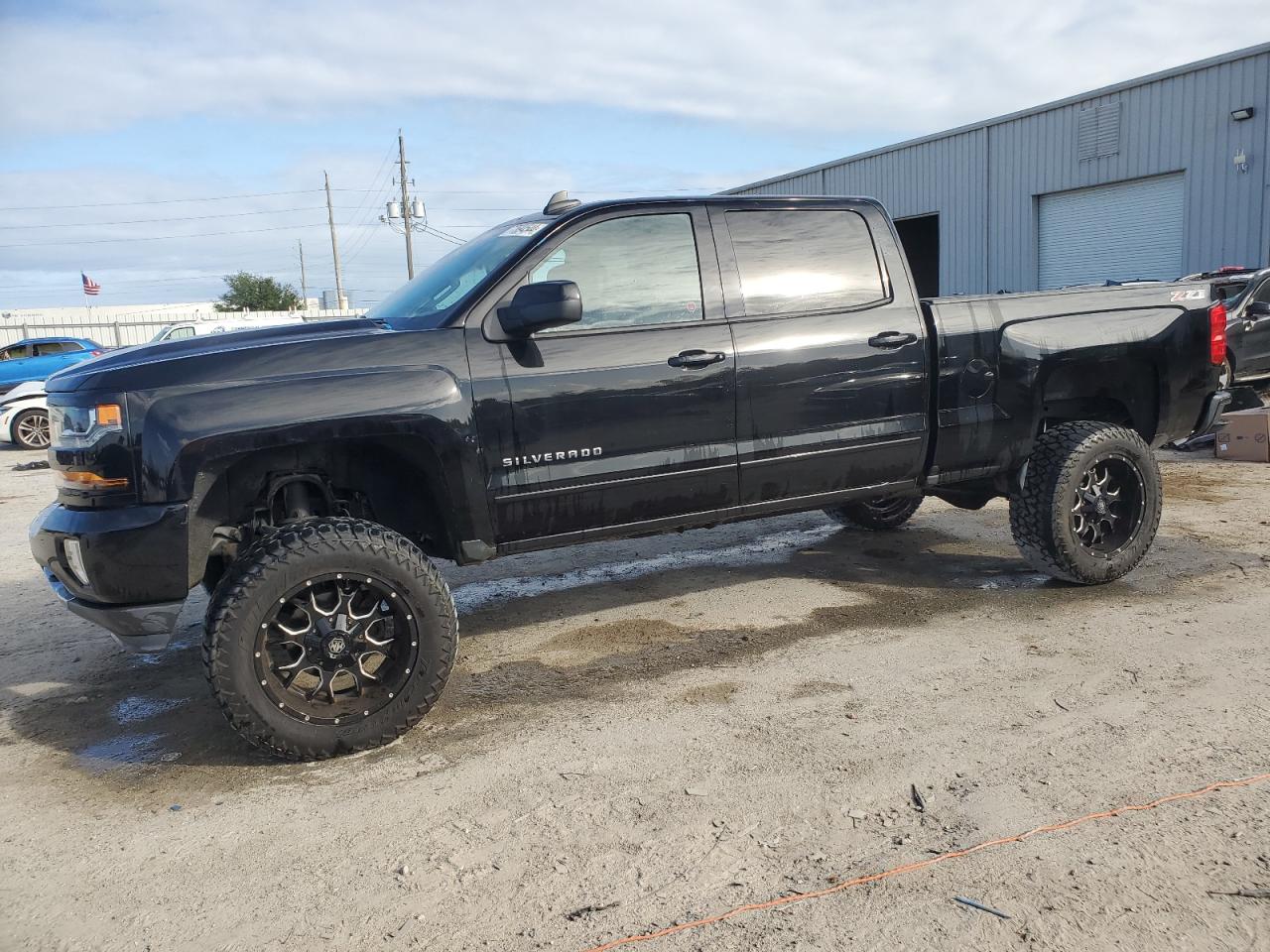 Lot #2989267679 2017 CHEVROLET SILVERADO