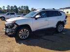 TOYOTA RAV4 XLE P photo