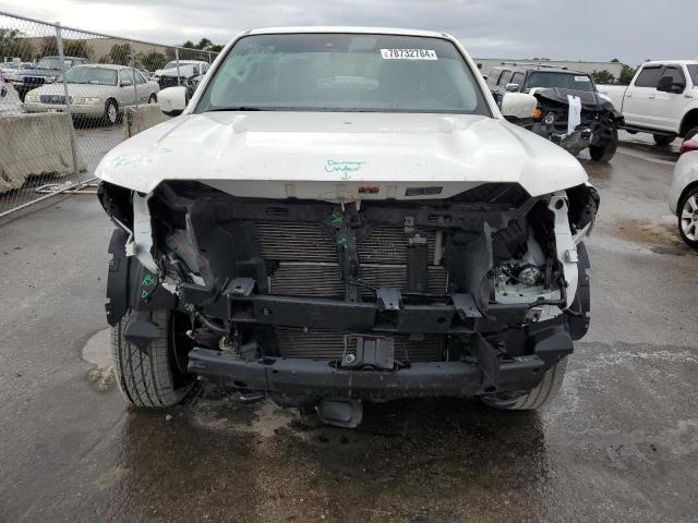 VIN 1N6ED1EK1NN657715 2022 Nissan Frontier, S no.5