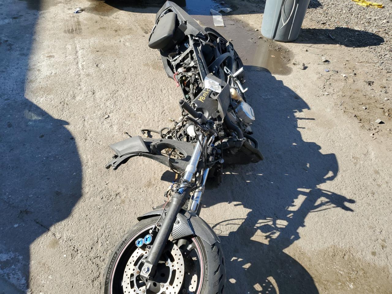 Lot #3020678988 2003 YAMAHA YZFR6 L