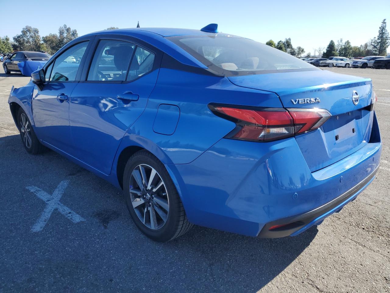 Lot #3040786759 2021 NISSAN VERSA SV