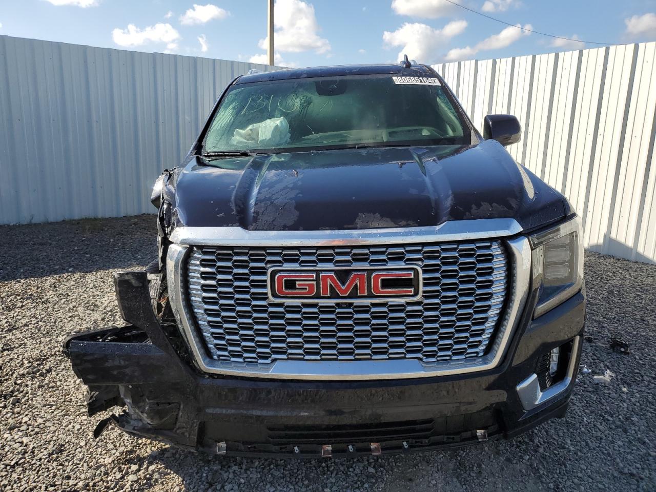 Lot #2994103274 2023 GMC YUKON DENA