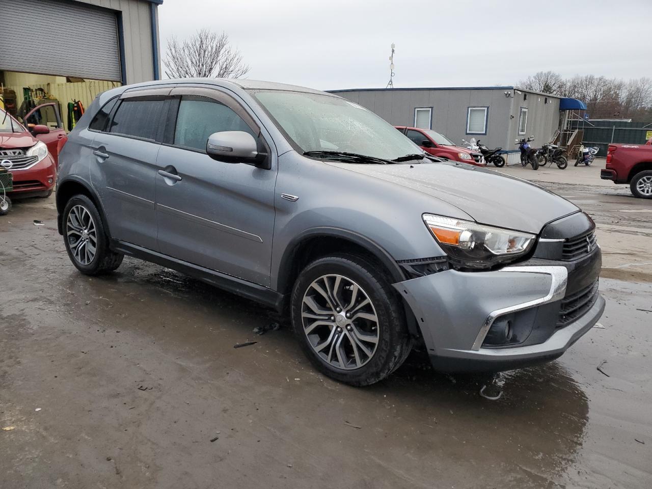 Lot #3030736105 2016 MITSUBISHI OUTLANDER