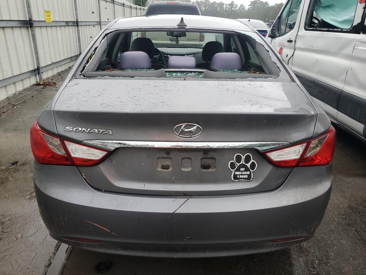 Lot #3008951531 2013 HYUNDAI SONATA GLS