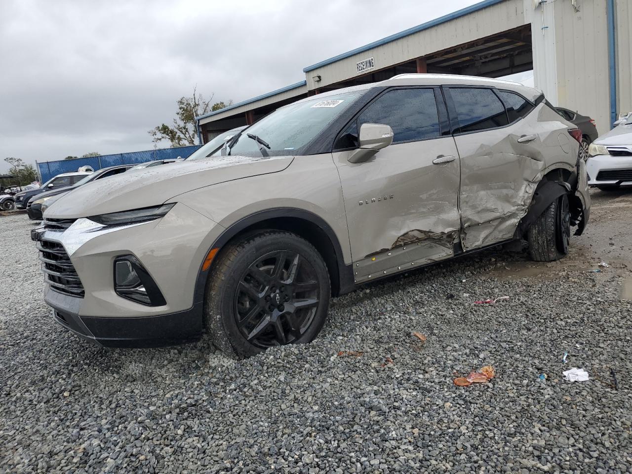  Salvage Chevrolet Blazer