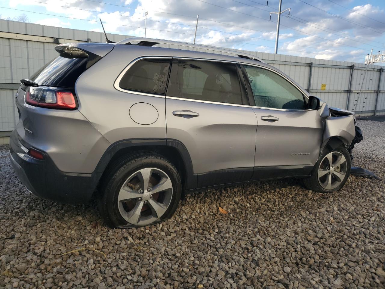 Lot #3027009826 2019 JEEP CHEROKEE L