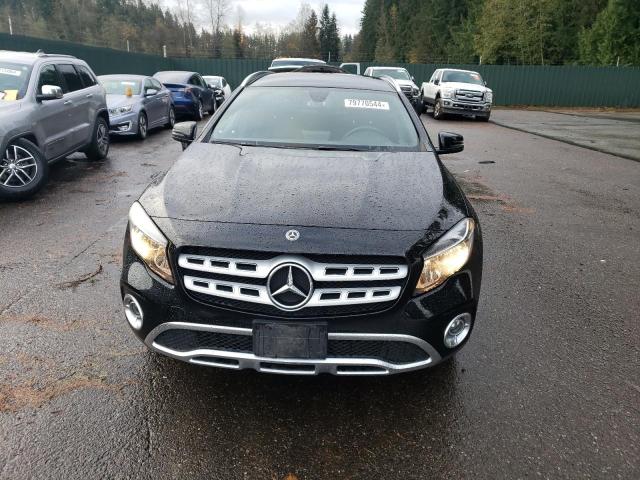 VIN WDCTG4GB8JJ437239 2018 MERCEDES-BENZ GLA-CLASS no.5