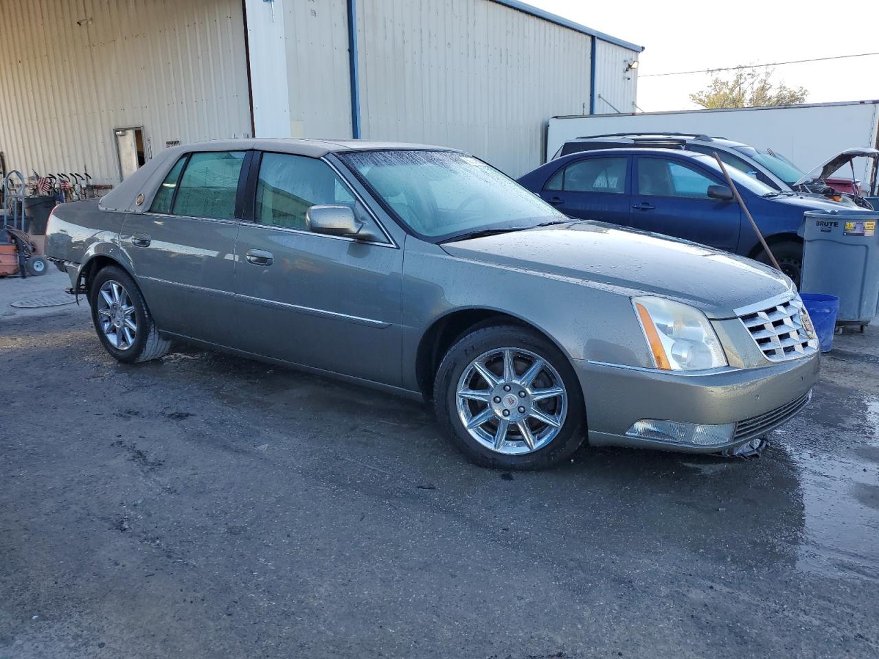 Lot #2972323667 2010 CADILLAC DTS LUXURY