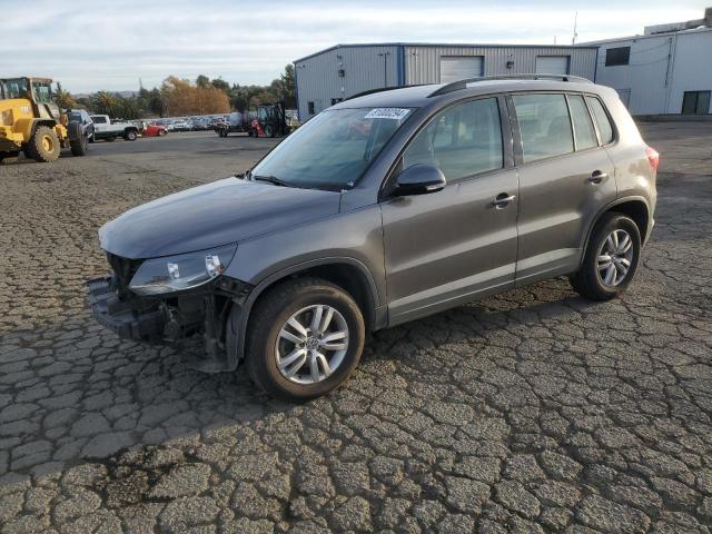 VIN WVGAV7AX4FW551334 2015 VOLKSWAGEN TIGUAN no.1