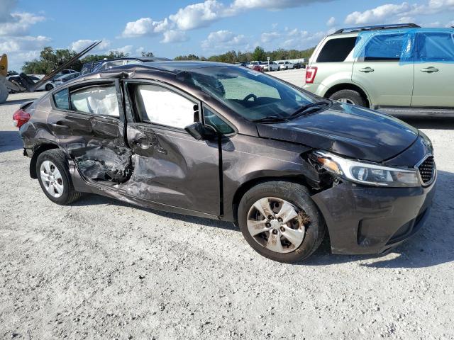 VIN 3KPFK4A74JE217003 2018 KIA FORTE no.4