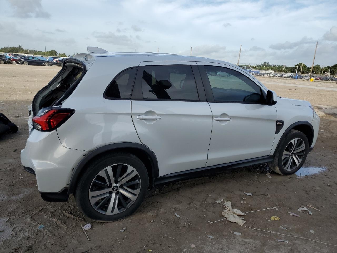 Lot #2986752163 2022 MITSUBISHI OUTLANDER