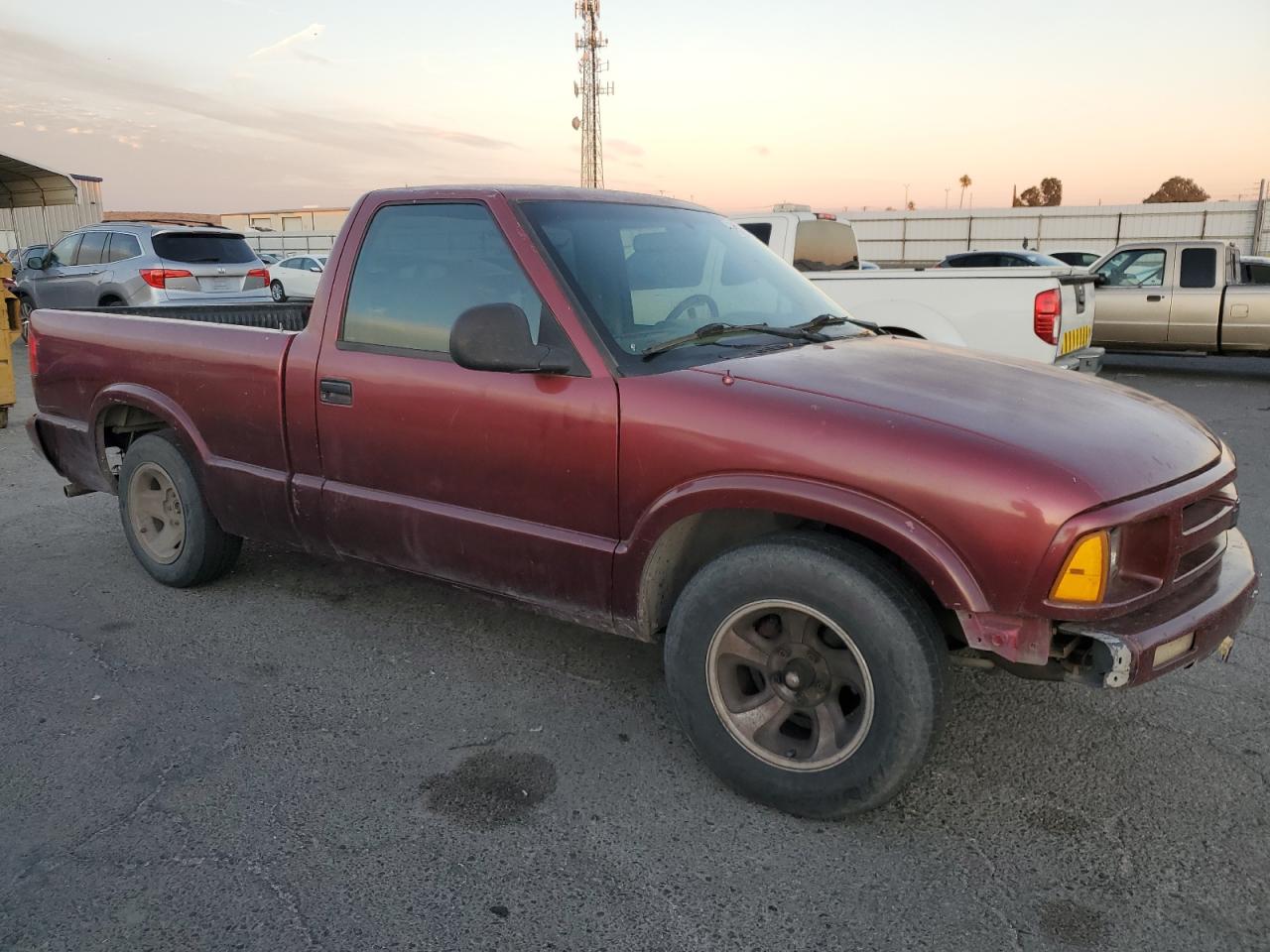 Lot #2994272055 1994 CHEVROLET S TRUCK S1