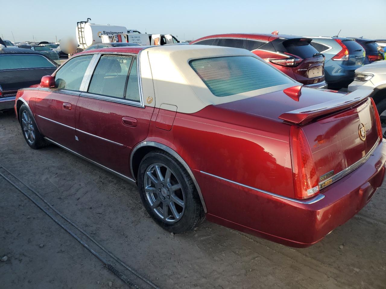 Lot #3049500739 2009 CADILLAC DTS