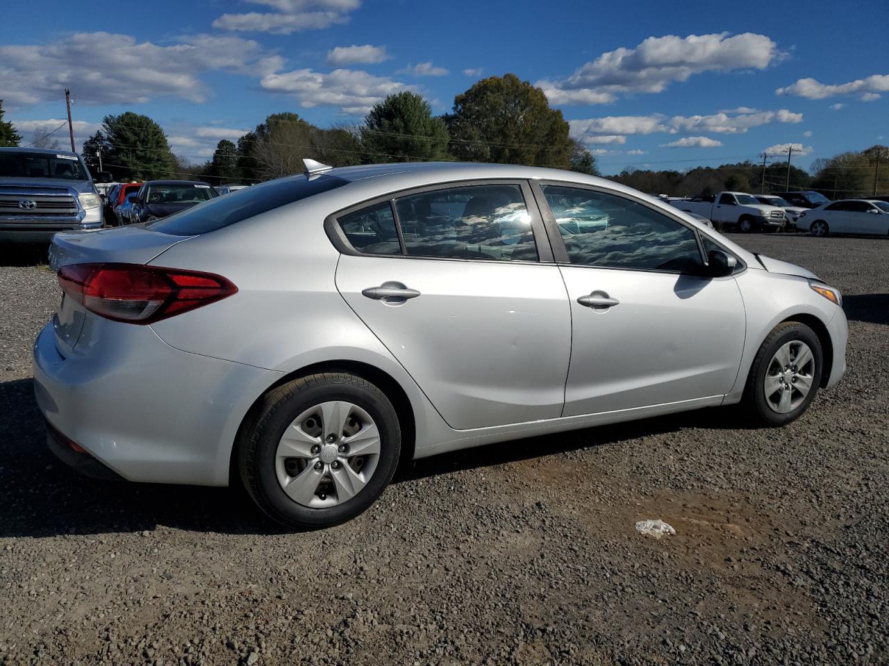 Lot #3033148987 2017 KIA FORTE LX