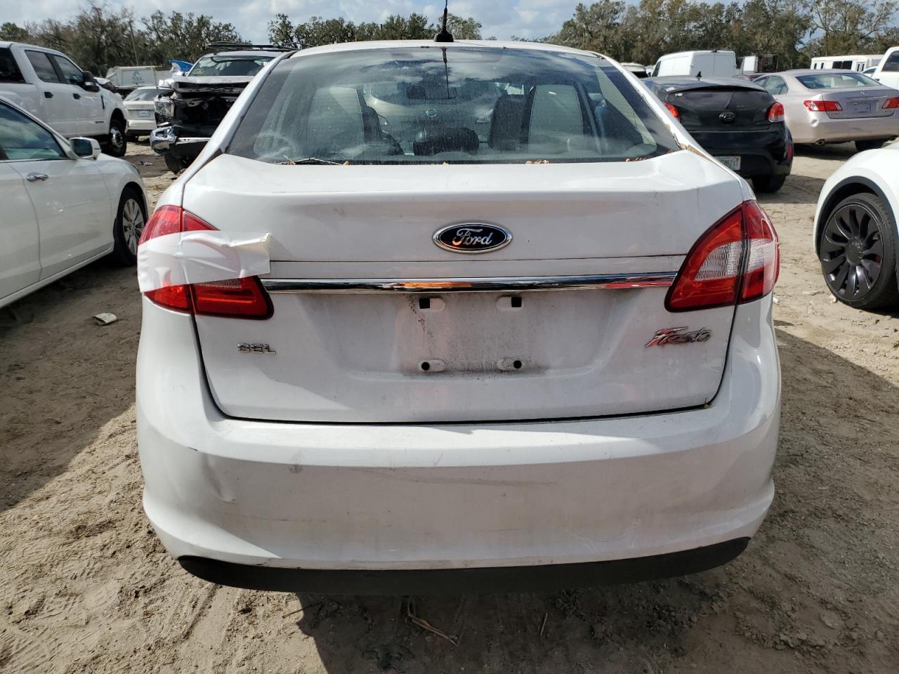 Lot #2952831802 2012 FORD FIESTA SEL