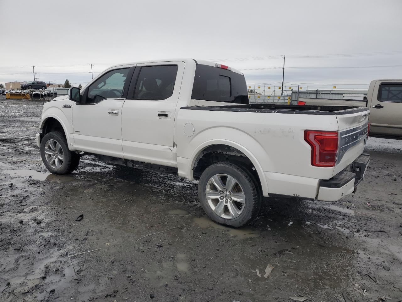 Lot #3003380127 2015 FORD F150 SUPER