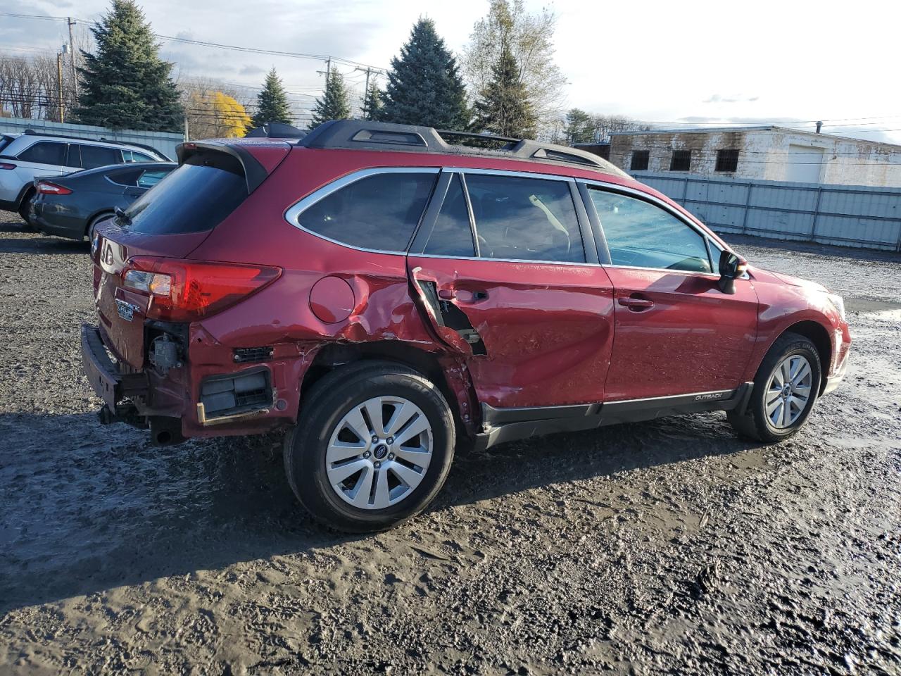 Lot #3027076845 2018 SUBARU OUTBACK 2.