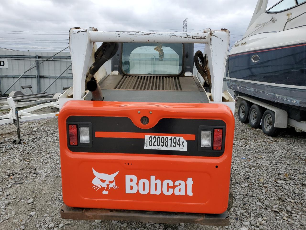 Lot #2993984311 2015 BOBCAT T590