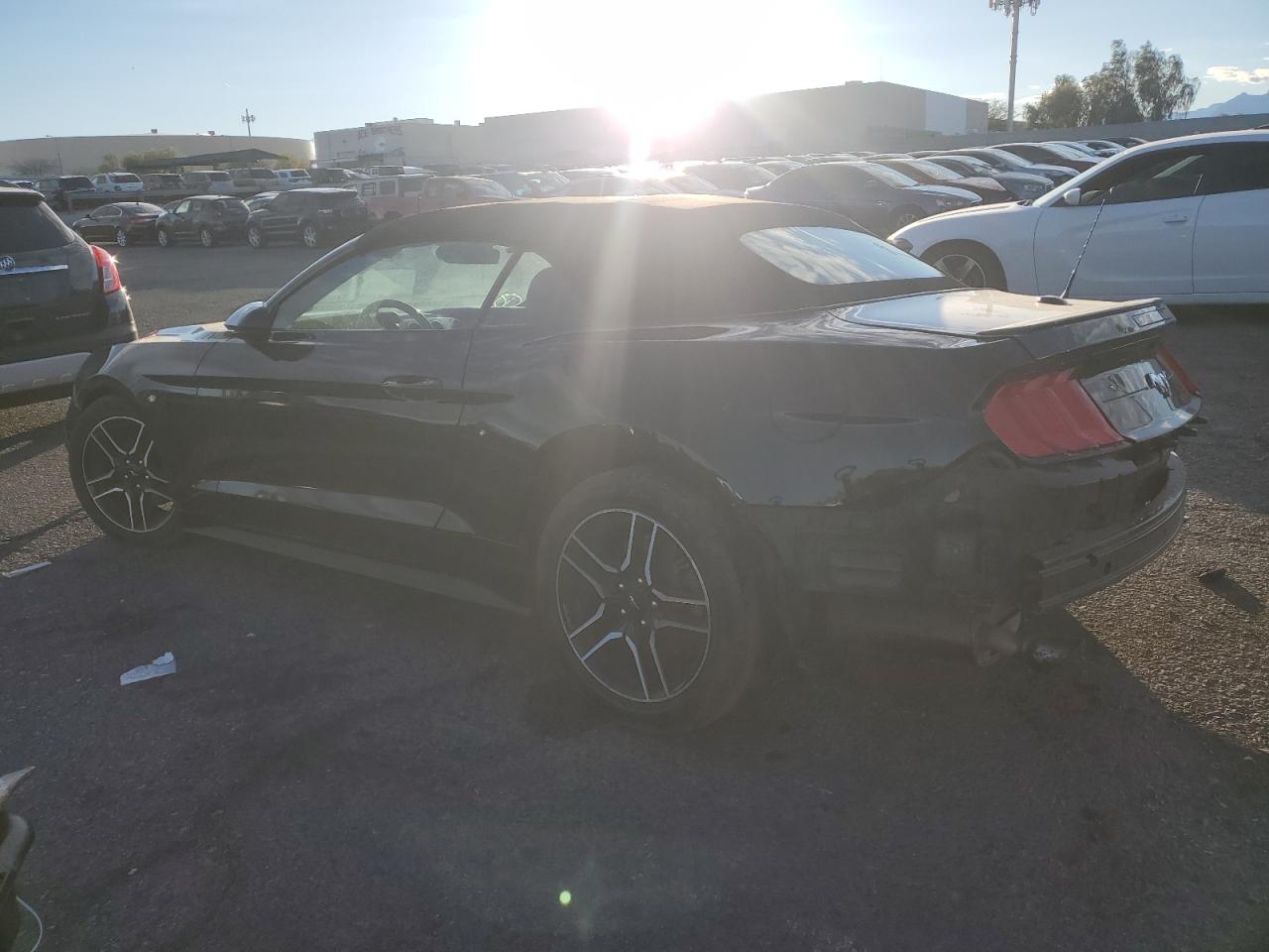 Lot #3021096221 2022 FORD MUSTANG