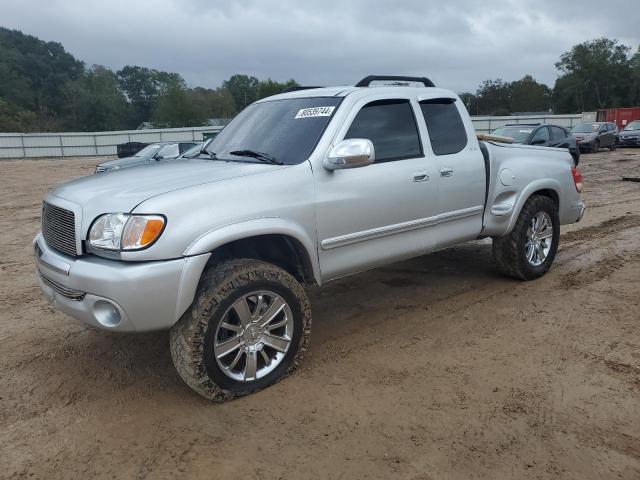 TOYOTA TUNDRA