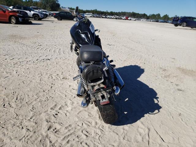 2001 HONDA VF750 C JH2RC430X1M700157