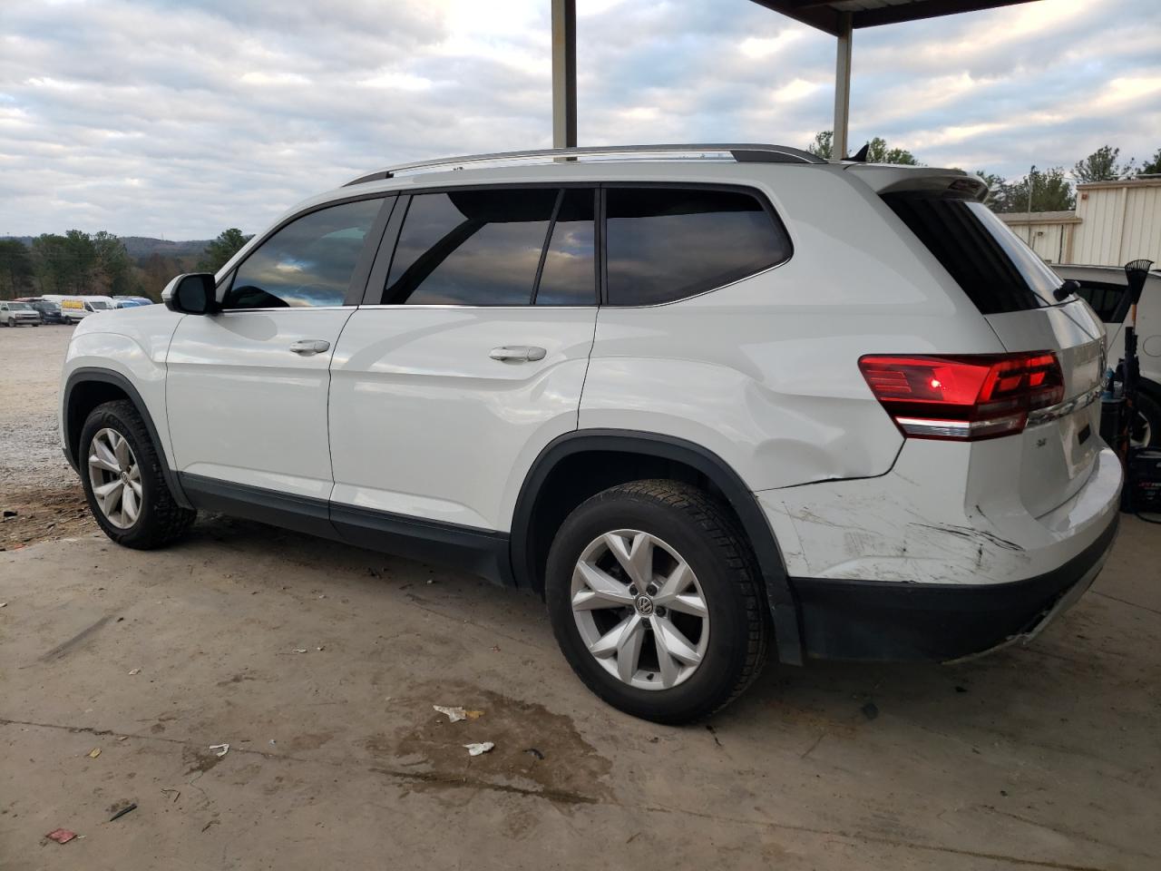 VOLKSWAGEN ATLAS SE